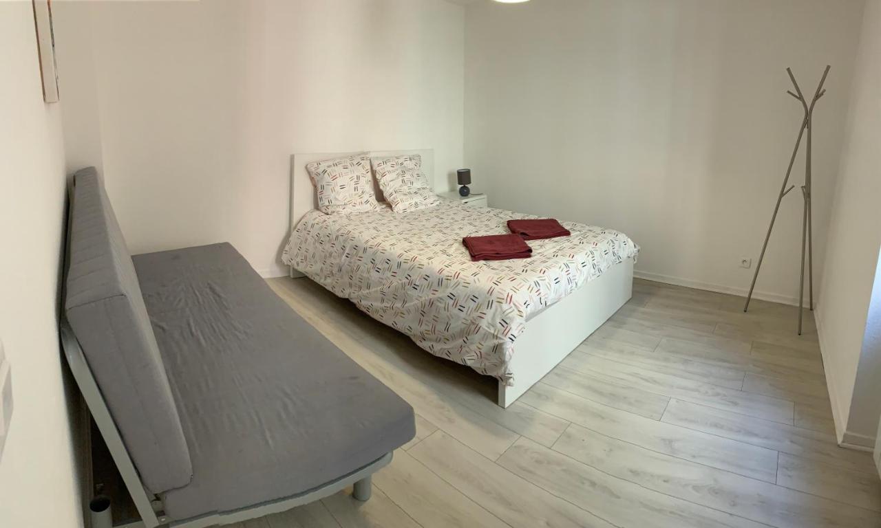 Appartement 2Eme Etage 42M2 Hyper Centre Ville / Parking Gratuit Riom Dış mekan fotoğraf