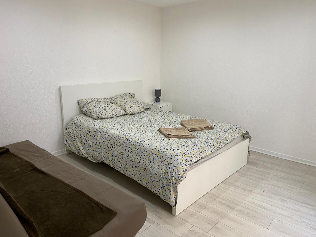 Appartement 2Eme Etage 42M2 Hyper Centre Ville / Parking Gratuit Riom Dış mekan fotoğraf