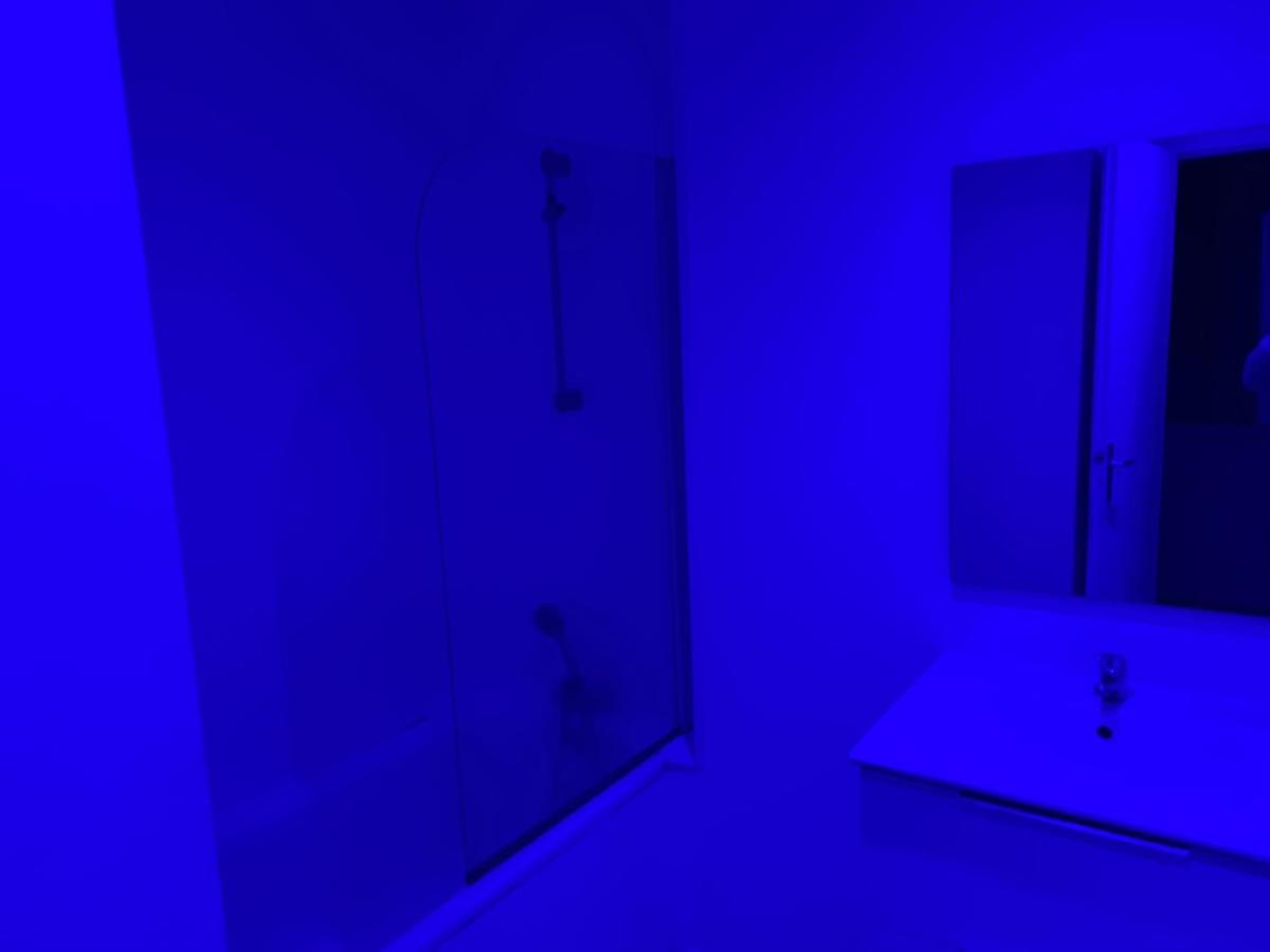 Appartement 2Eme Etage 42M2 Hyper Centre Ville / Parking Gratuit Riom Dış mekan fotoğraf